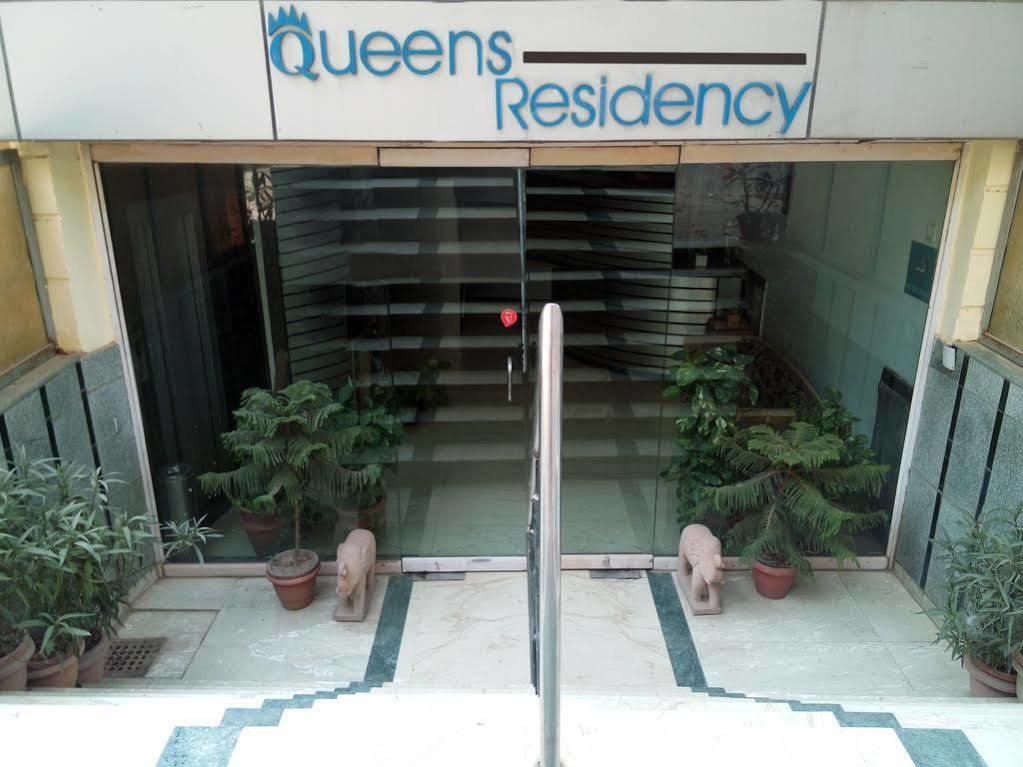 Hotel Queens Residency Gurgaon Zewnętrze zdjęcie